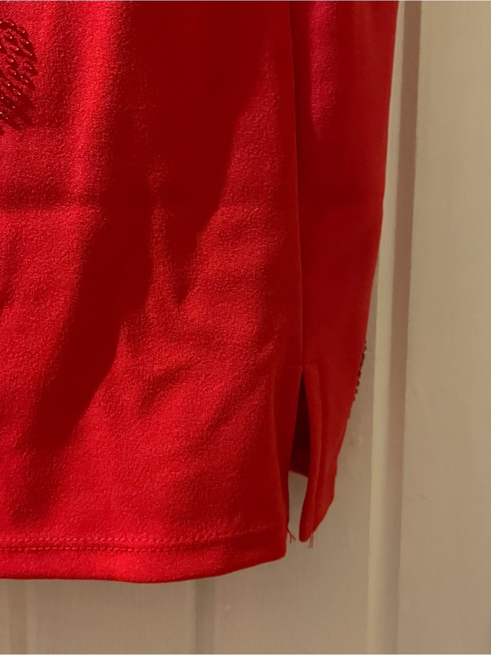 Red rhinestone Hearts Mini Dress with Side Slit-small like new - Picture 5 of 11